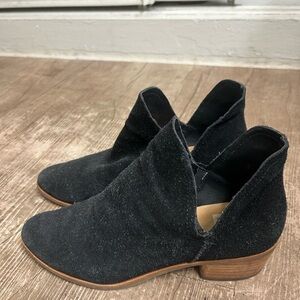 Dolce Vita Black Ankle Boots